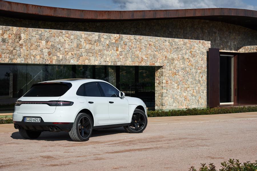  Porsche Macan S (95B) 2018 года  (WW) (фото 157 из 235)